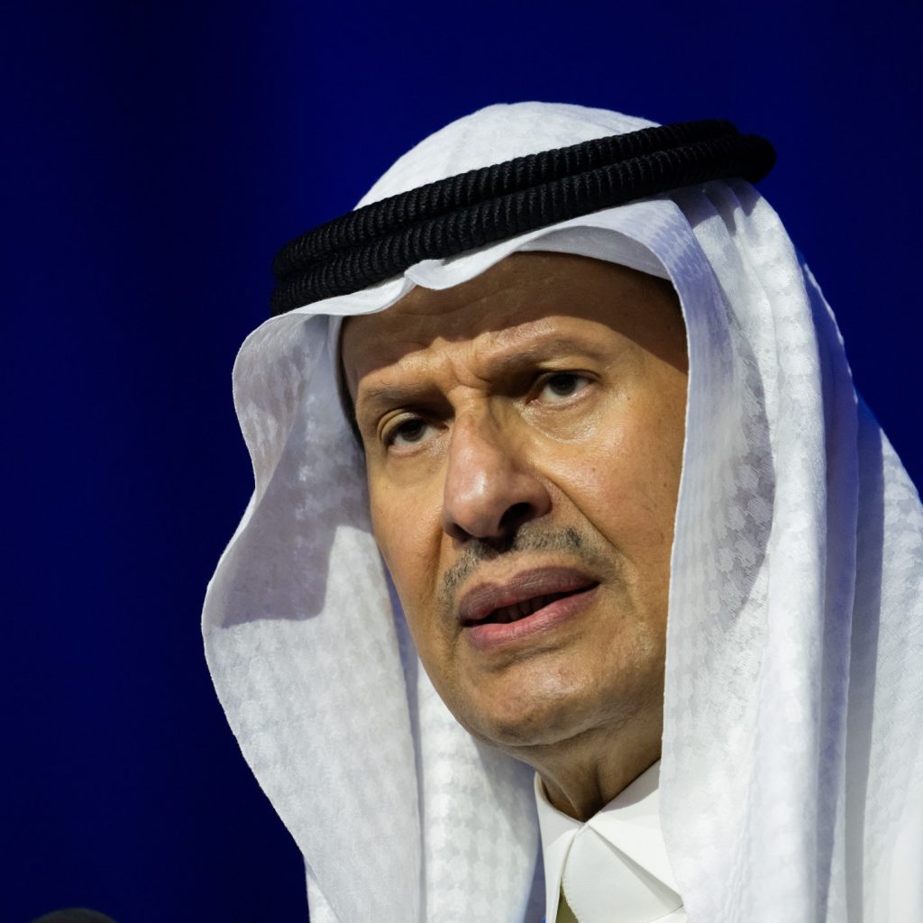 Saudi Arabia says East-West pipeline pumping 5.8 million
bpd