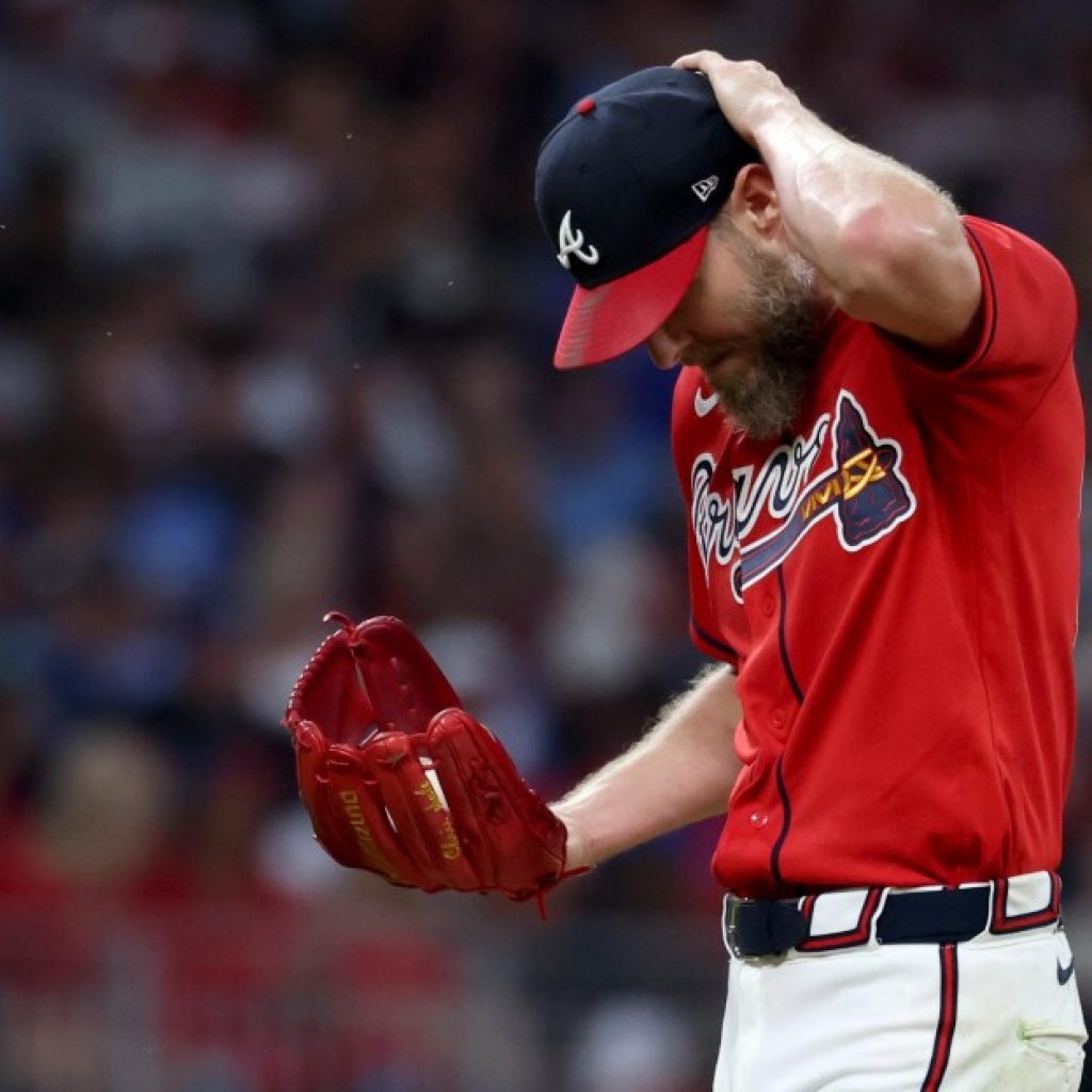 Braves News: Gold Gloves, Arbitration Estimates,
more