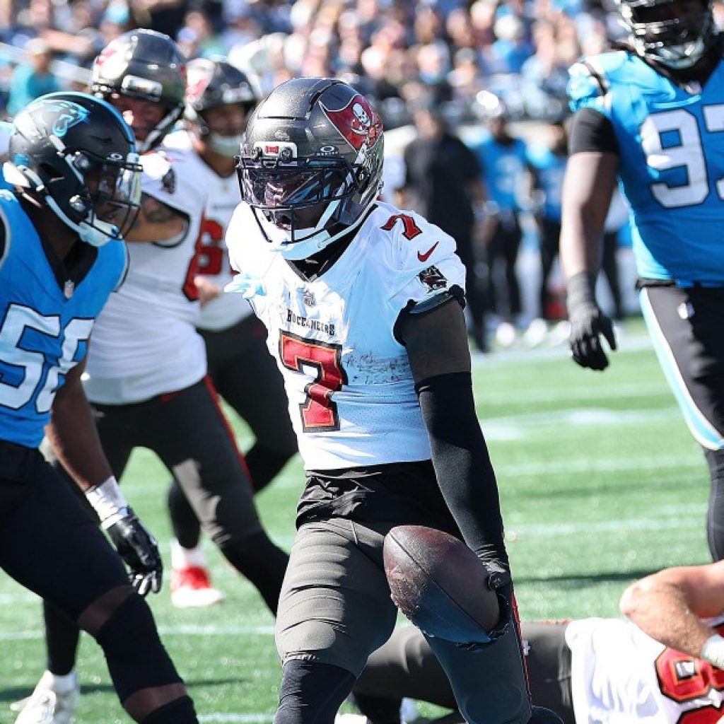 NFC South Week 7 Review: Upsets close the gap in the
division