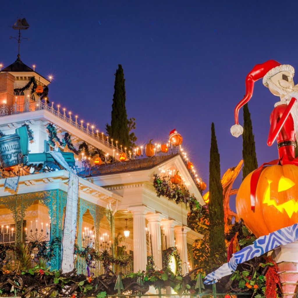 Disney Believe Predictions: Haunted Mansion Holiday Lounge,
Encanto Stage Show, Ursula Piano Bar & More