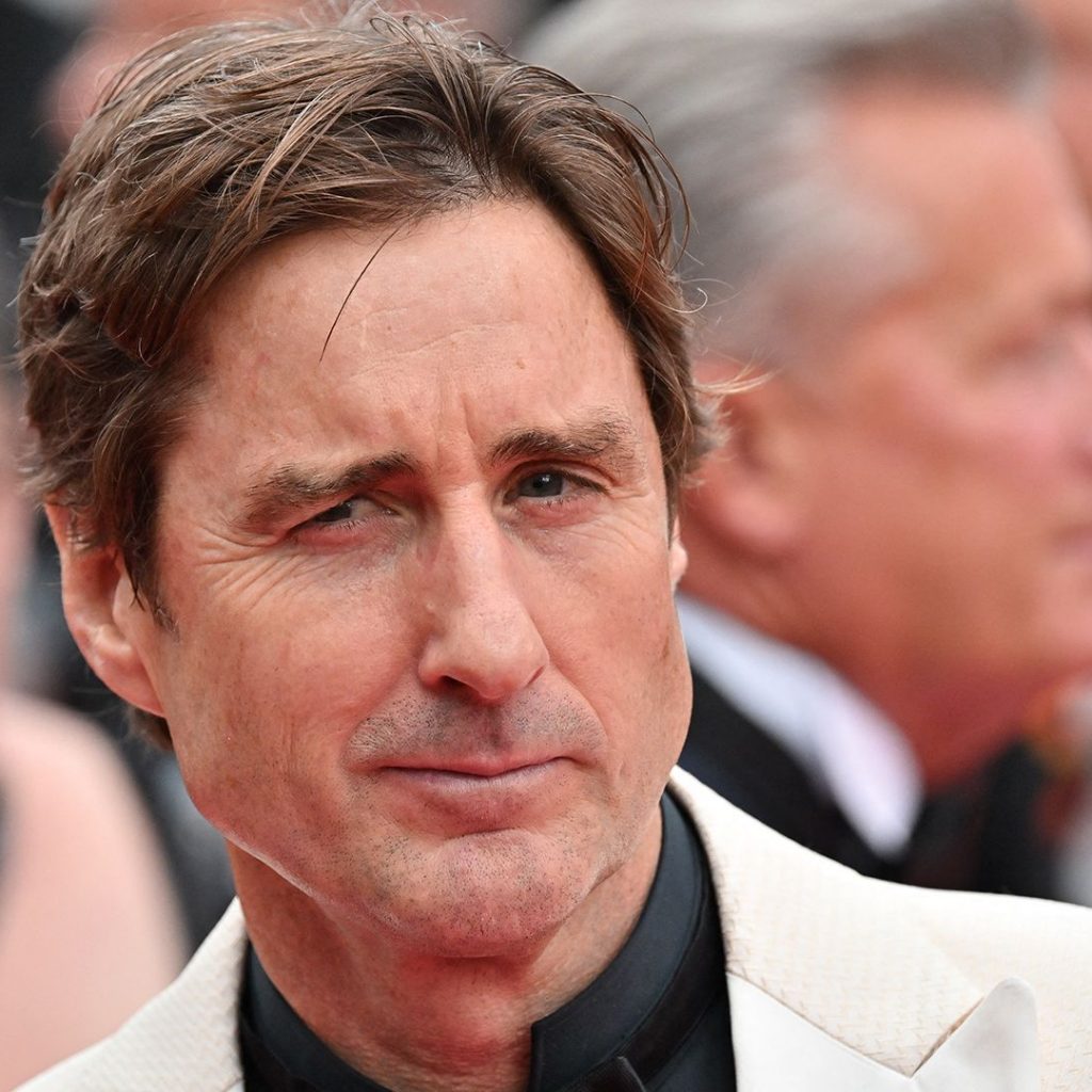 21 Years Later, Iconic Stars Return To Comedy Franchise In
New Set Photos