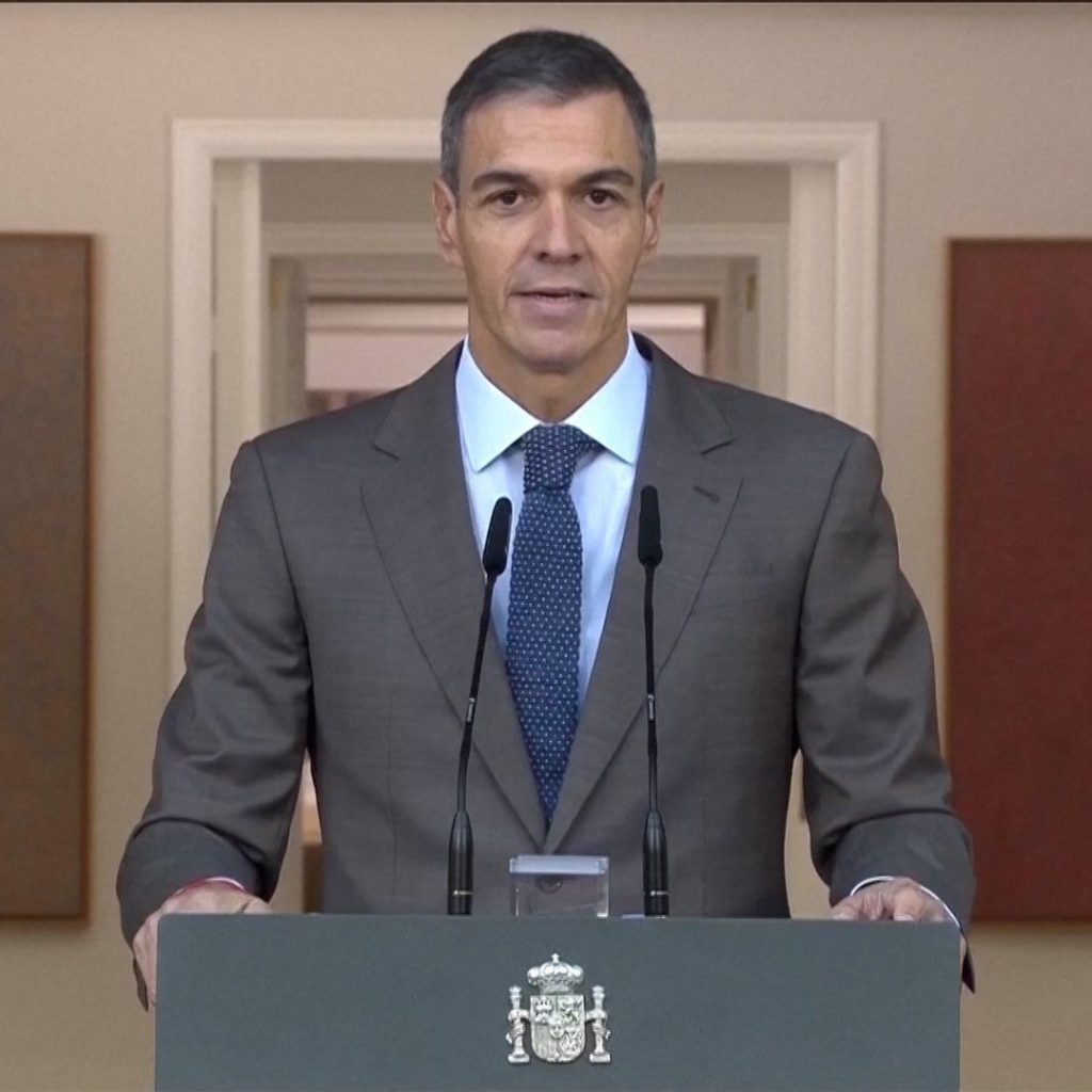 Spain calls snap election amid housing crisis