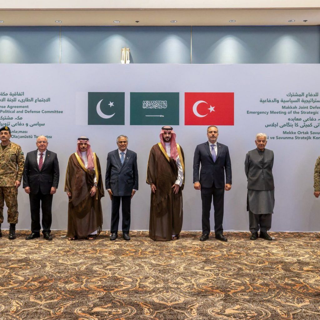 Turkiye, Pakistan to deploy forces to Saudi as Yemen
fighting grows