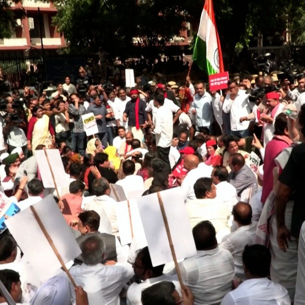 Indian opposition leaders detained during voter lists
protest