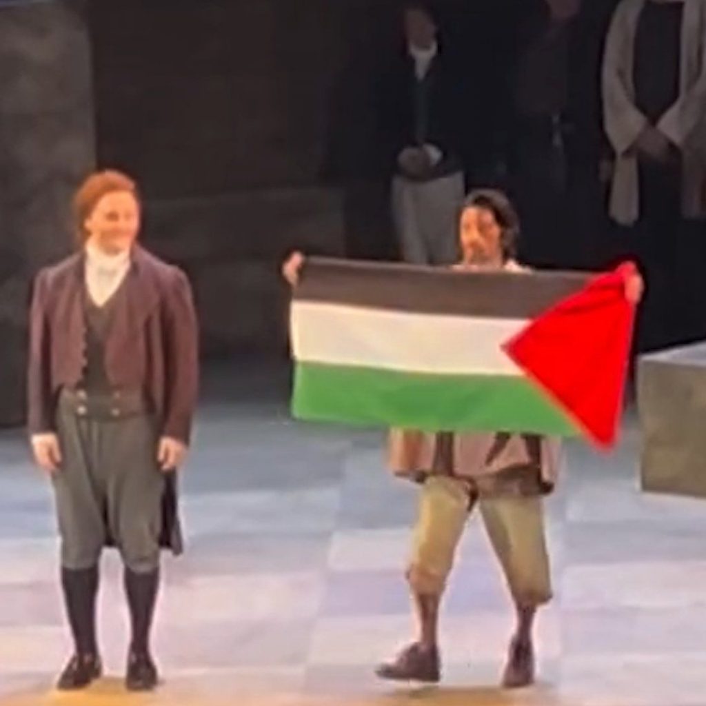 Canadian opera singer replaced after he raised Palestinian
flag