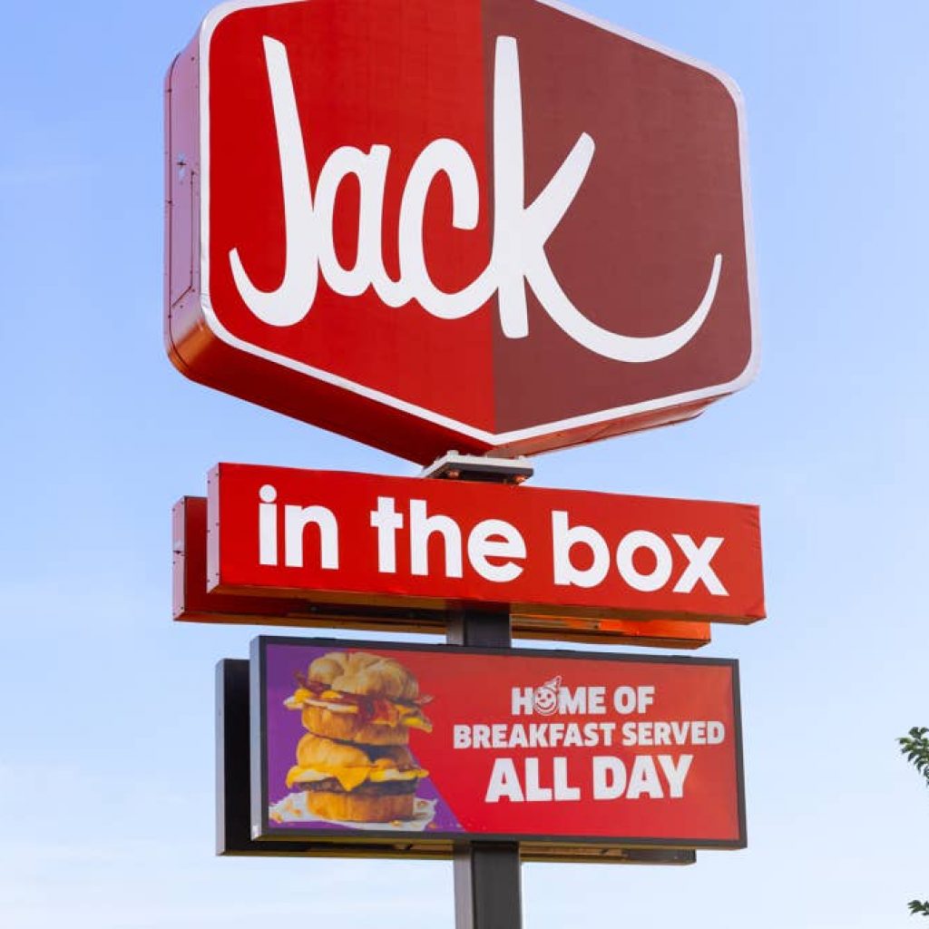 Jack in the Box keeps losing stores one by one