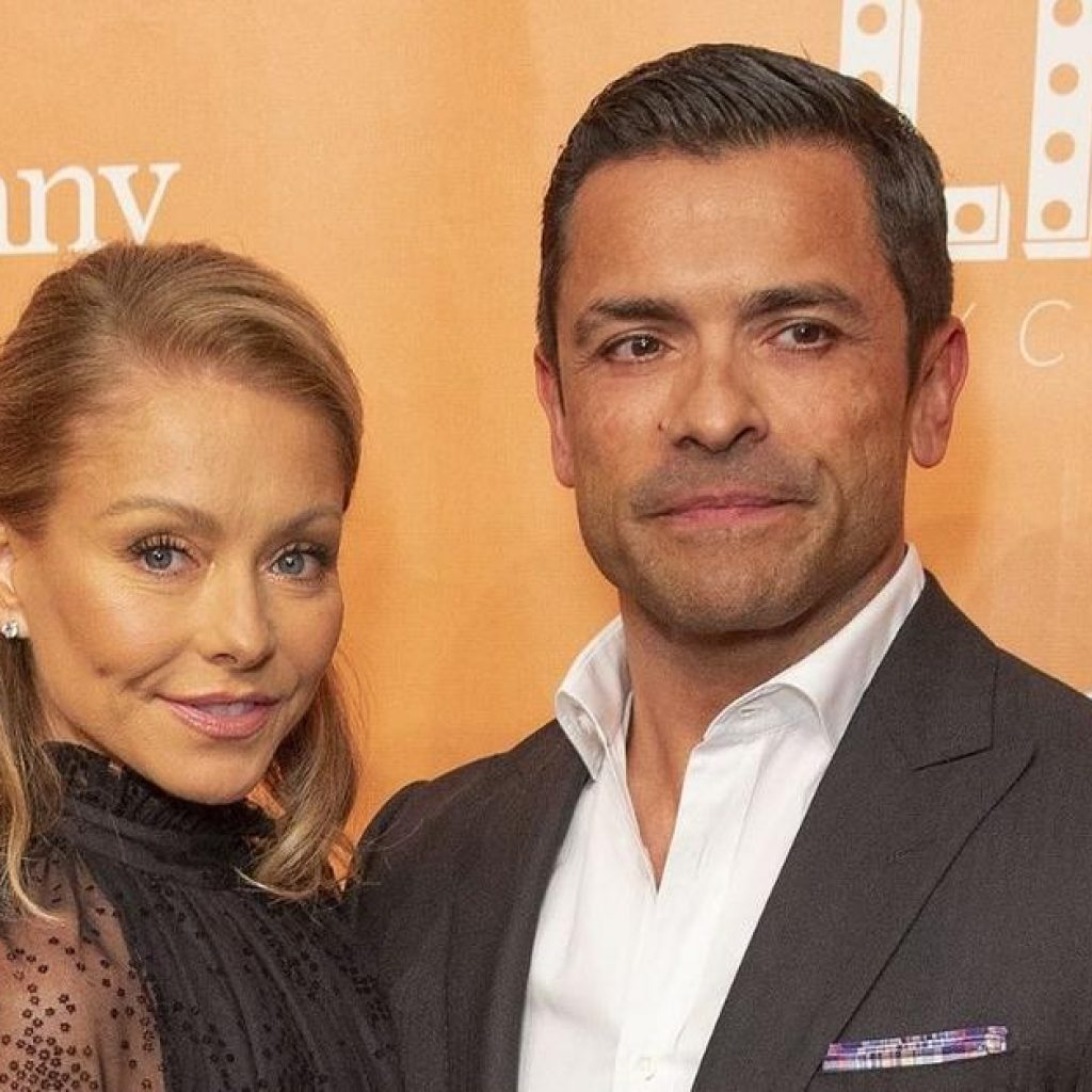 Kelly Ripa Calls Out Husband Mark Consuelos for ‘Dating
Everyone’ at ‘Old Stomping Grounds’ in Florida Before They Got
Married
