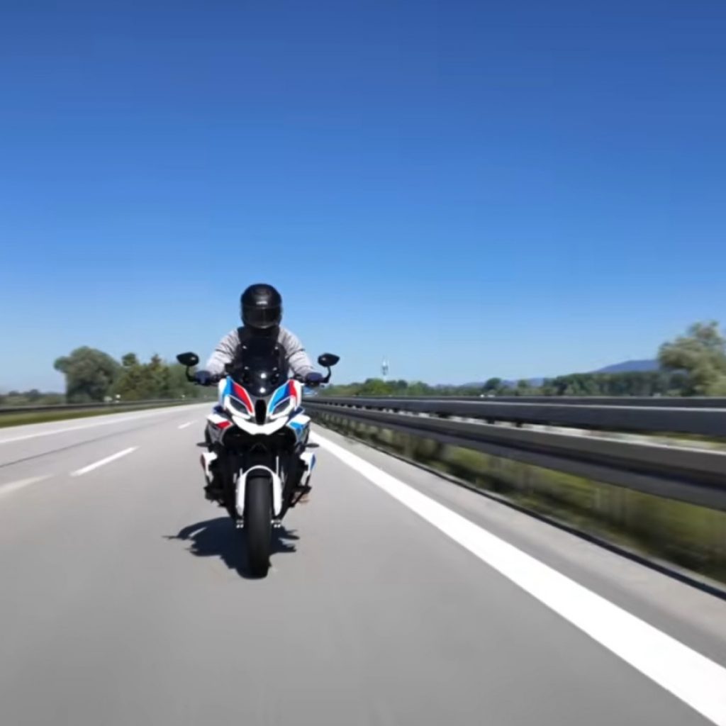The Reason Why 160 MPH Might Actually Feel Slow On A
Motorcycle
