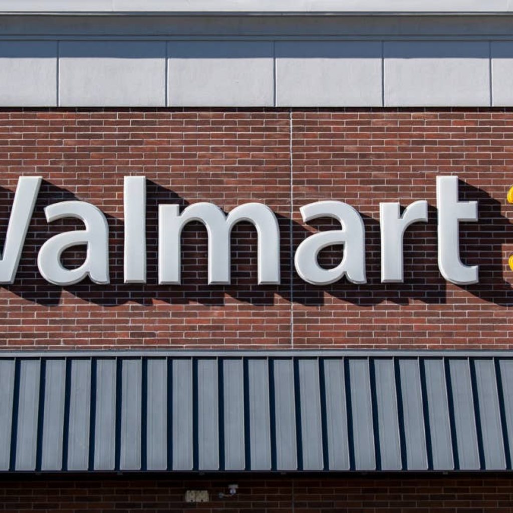 Walmart is selling a 15.6-Inch Windows 11 Pro laptop for $260