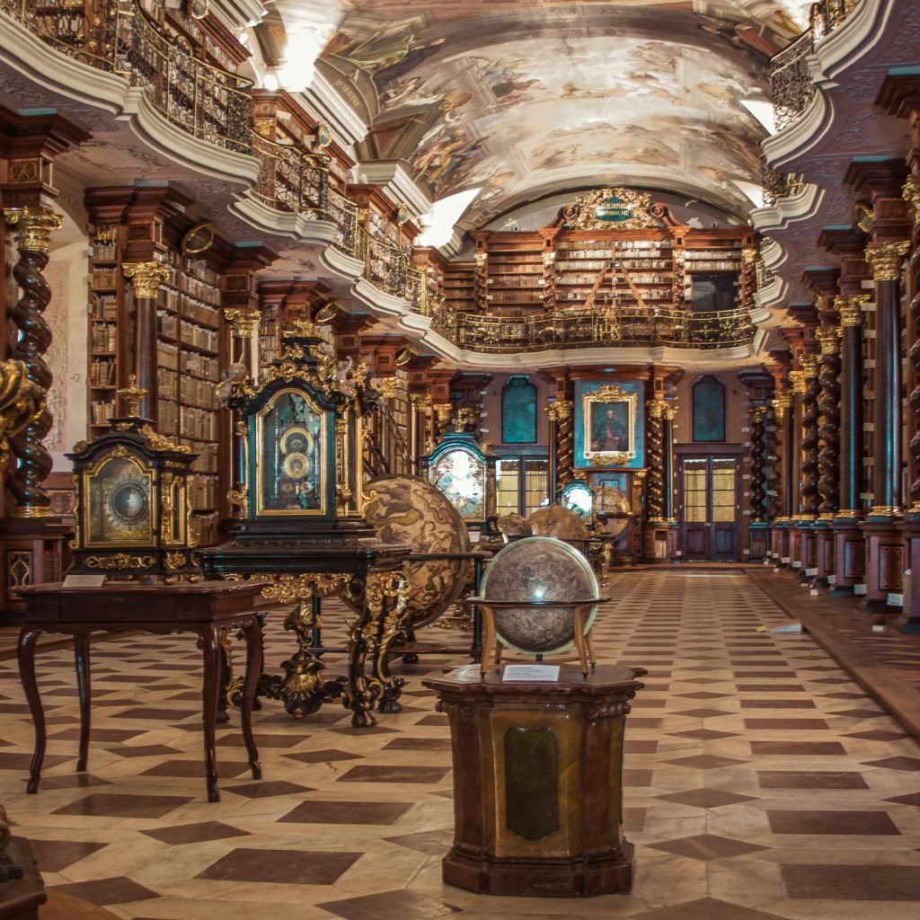 10 Best Magical Libraries In Fantasy Books