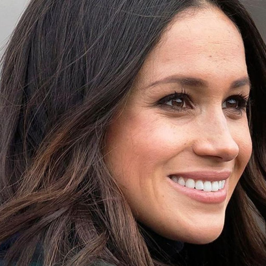 EXCLUSIVE: Meghan Markle ‘Planning to Flee Britain for
Christmas in LA’