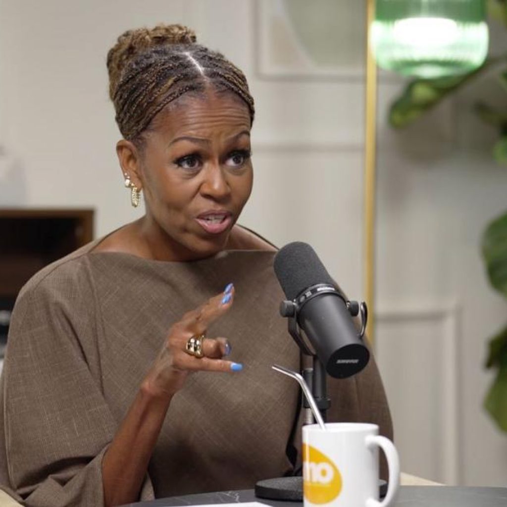 Michelle Obama Admits She ‘Stalked’ Comedian for Years
Before Finally Meeting Her in Bizarre Confession