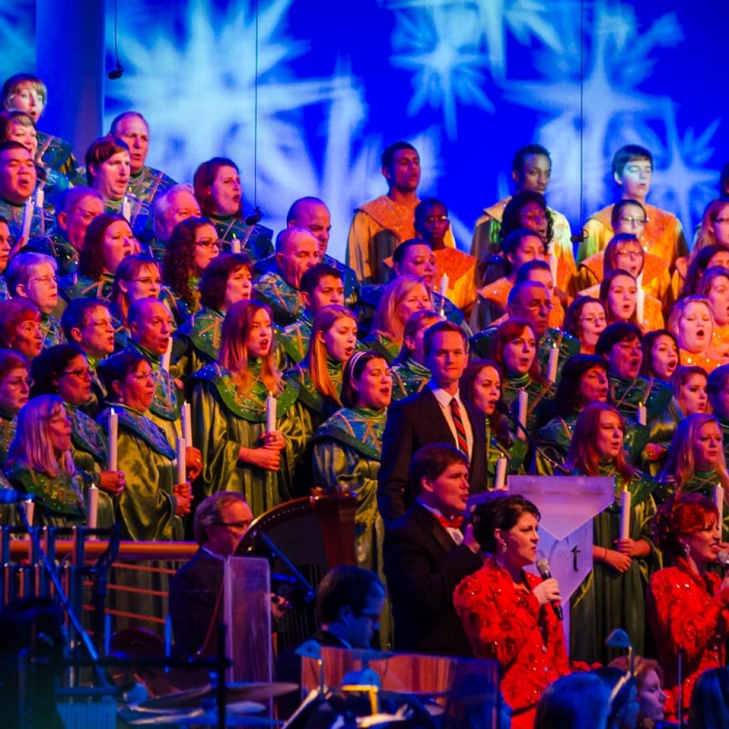 How to Find Availability for Sold Out Candlelight
Processional Dining Package Reservations
