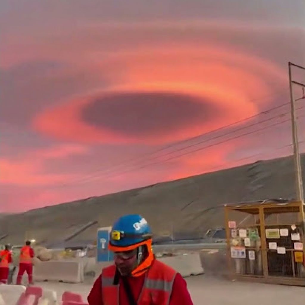 Rare Lenticular Cloud