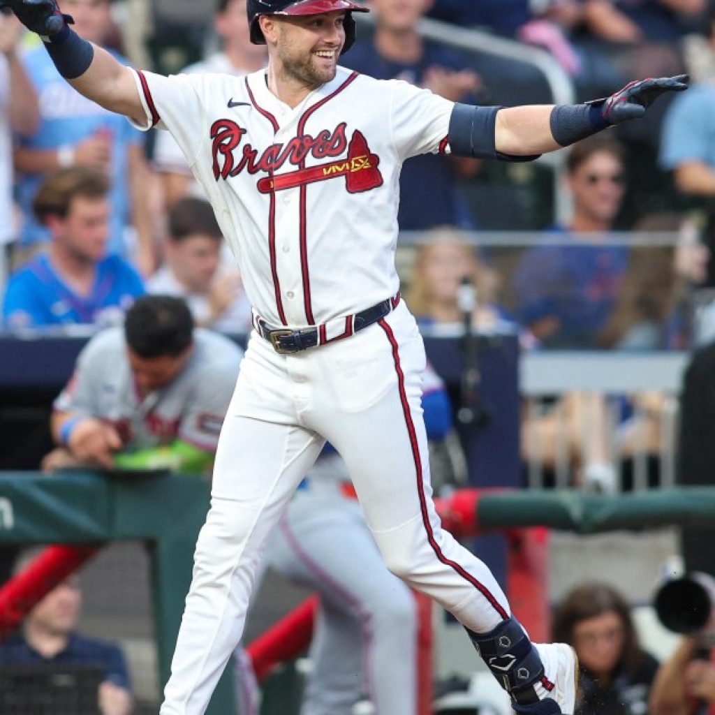Lane Thomas returns to Braves lineup for Game 2 of
NLDS