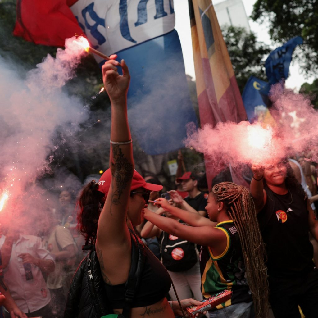 ‘No to the father, no to the son’: Thousands march in Rio
against Bolsonaro