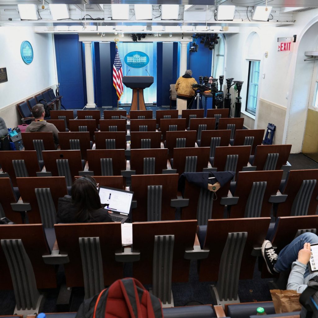 Trump faces private citizens lawsuit over limiting White
House media access
