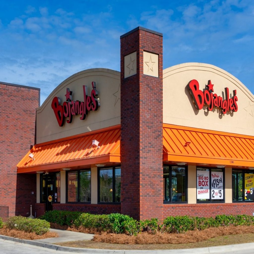 5 Restaurant Chains That Still Make Their Biscuits From Scratch, According to Diners