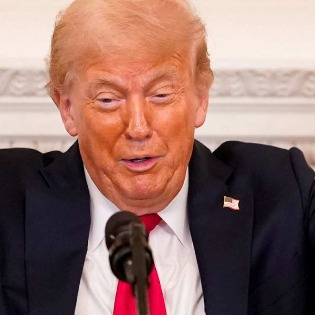 Trump’s increasingly bizarre behavior reaches a tipping
point