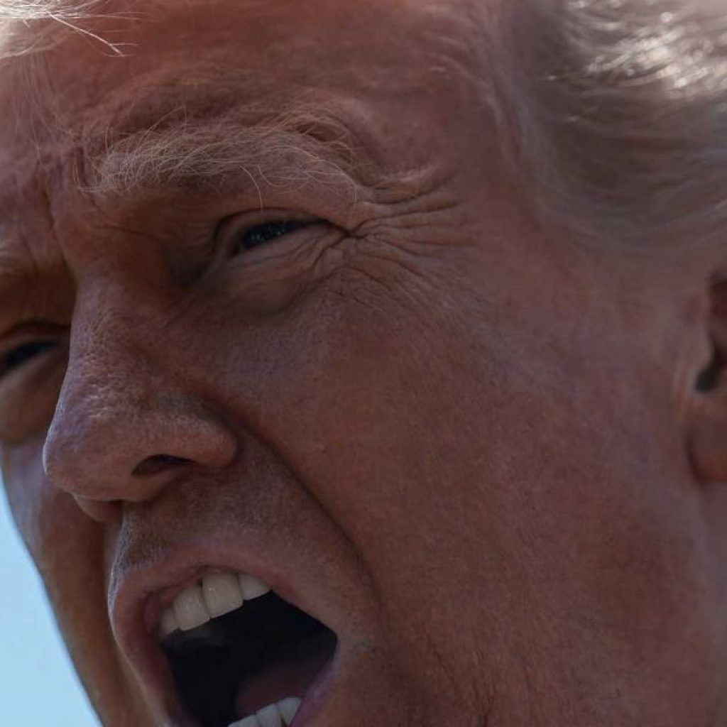 Trump pledges to terminate Russia-linked advisers — ‘if
there’s a conflict’