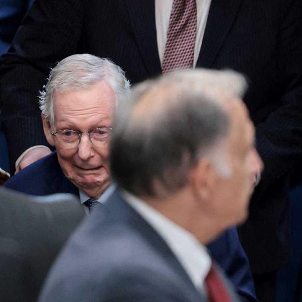 Concern raised over another elderly GOP senator giving off
McConnell vibes
